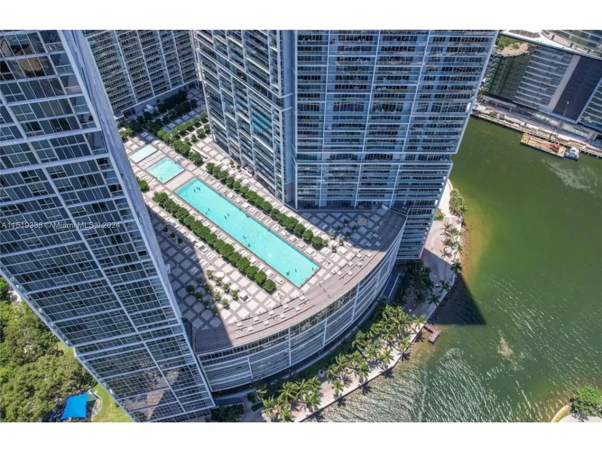 Miami, FL 33131,475 Brickell Ave #2211