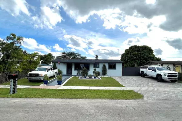 14420 SW 297th St,  Homestead,  FL 33033