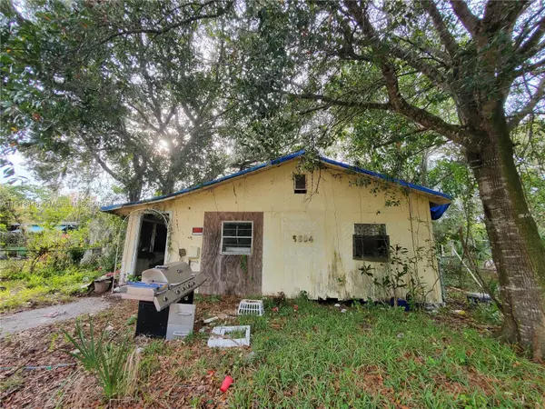 5504 12th St E, Bradenton, FL 34203