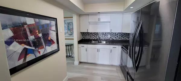 Hallandale Beach, FL 33009,721 Atlantic Shores Blvd #101