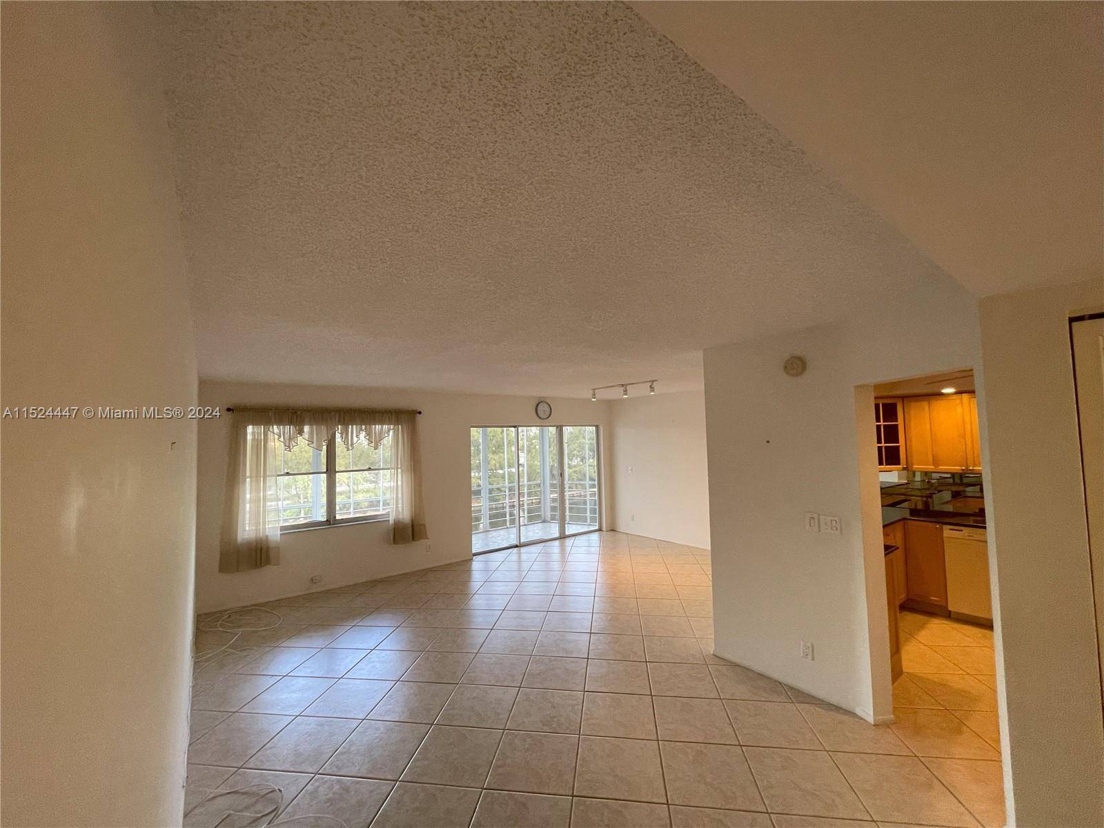 Hallandale Beach, FL 33009,400 Diplomat Pkwy #514