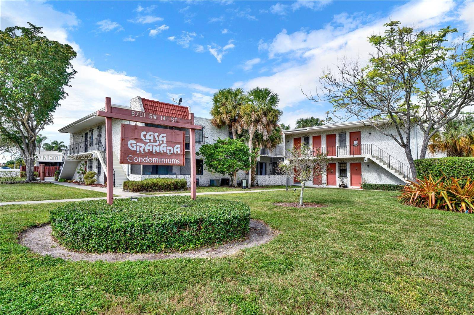 8701 SW 141st St #H6, Palmetto Bay, FL 33176