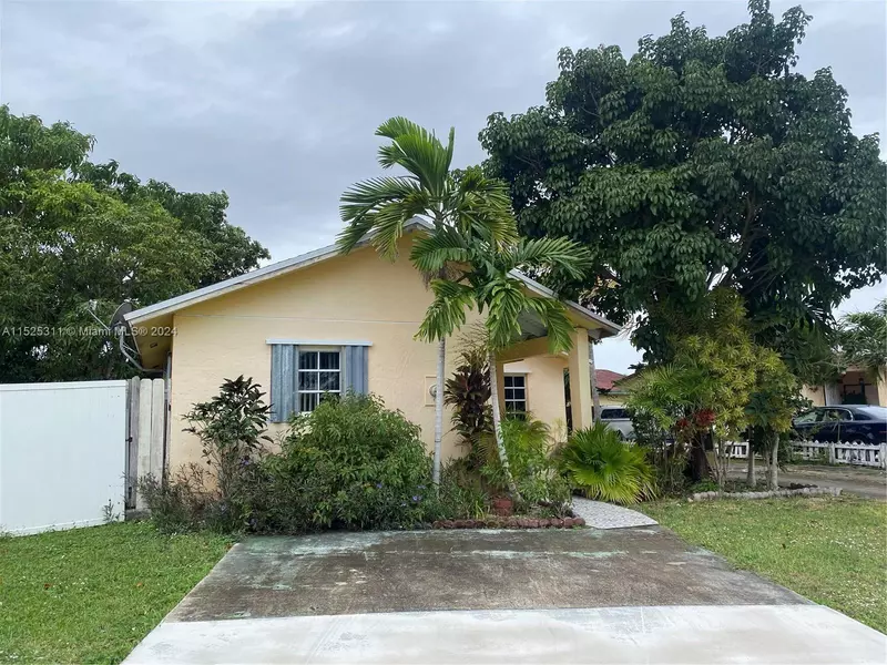 11289 SW 155th Ln, Miami, FL 33157
