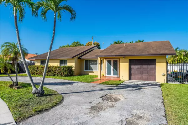 Miami, FL 33165,2514 SW 101st Ct