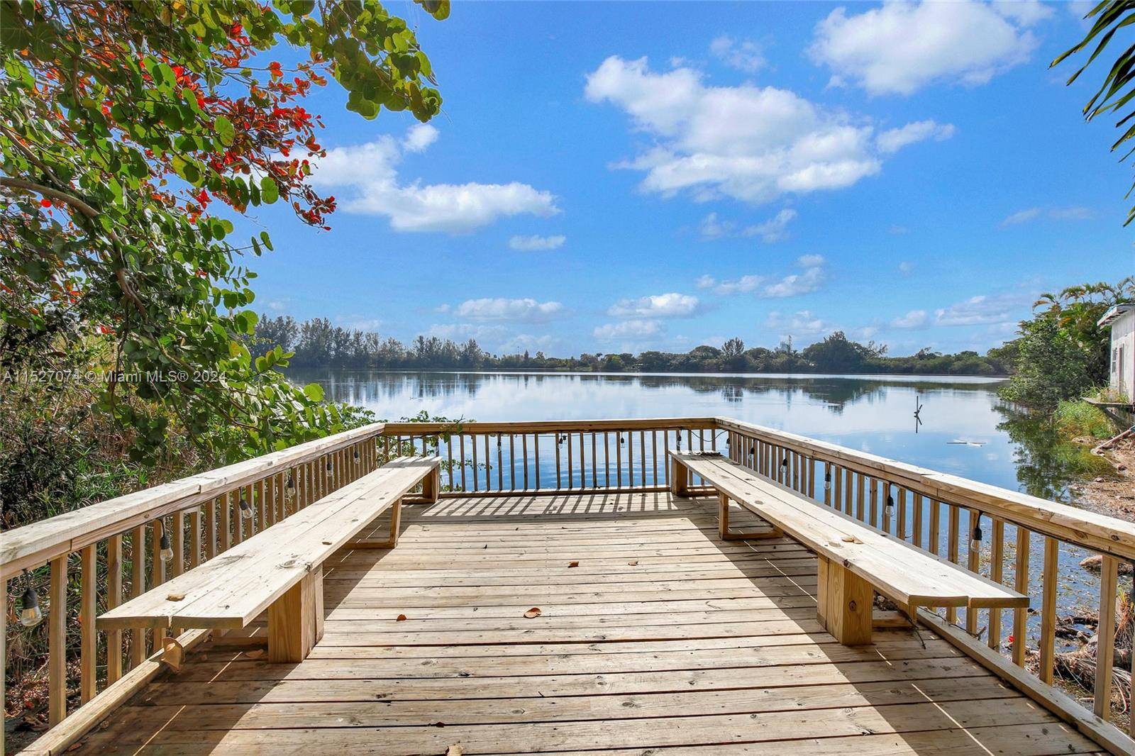 3620 SW 55th Ave, Davie, FL 33314