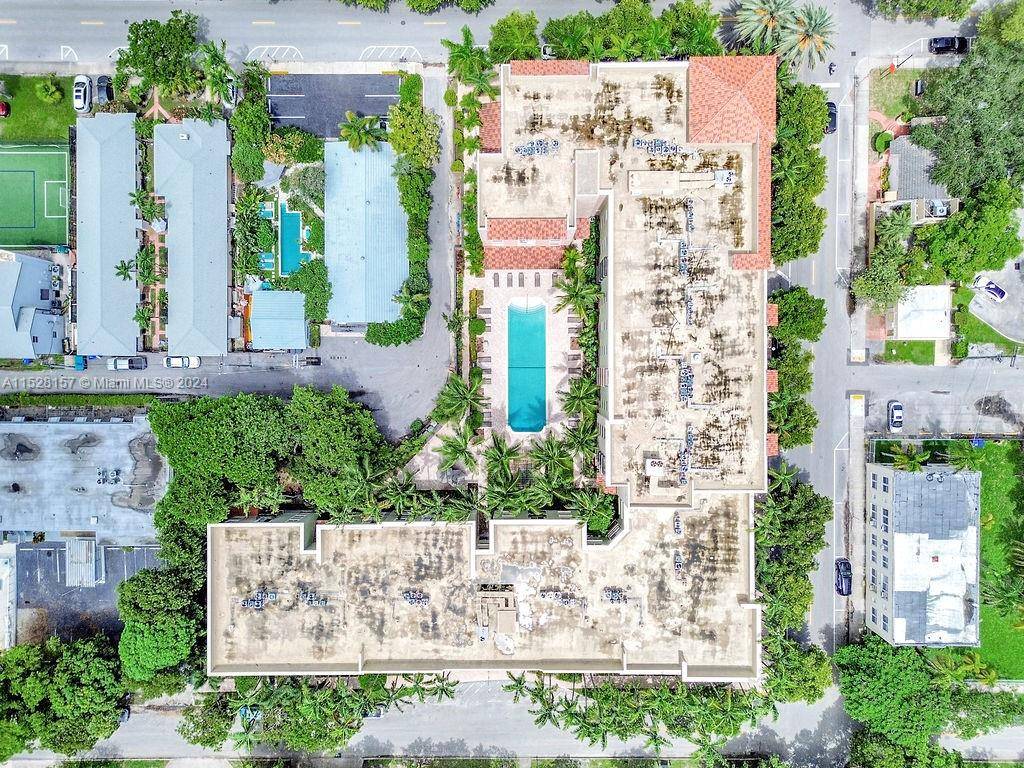 Hollywood, FL 33020,1900 Van Buren St #311B