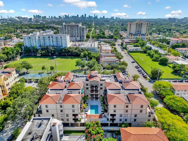 Coral Gables, FL 33134,1650 Galiano St #304