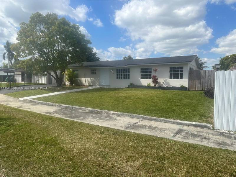 30214 SW 154th Ct, Homestead, FL 33033