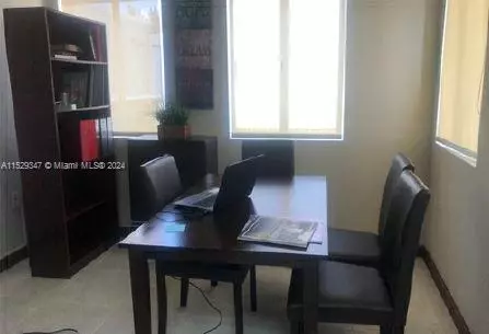 Doral, FL 33172,3300 NW 112th Ave #13