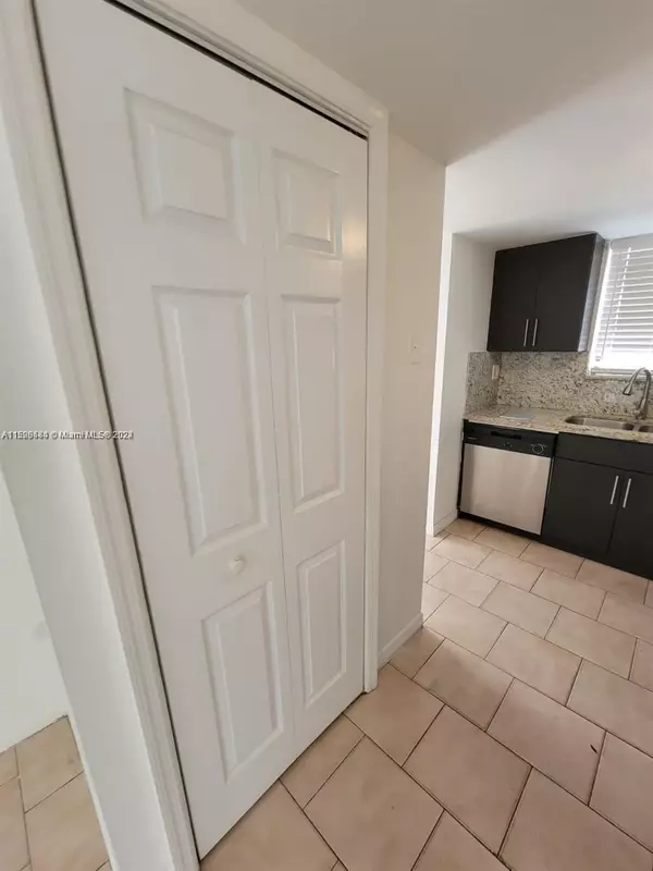 Coral Springs, FL 33065,2300 Coral Springs Dr