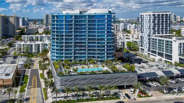 Sunny Isles Beach, FL 33160,17550 Collins Avenue #1502