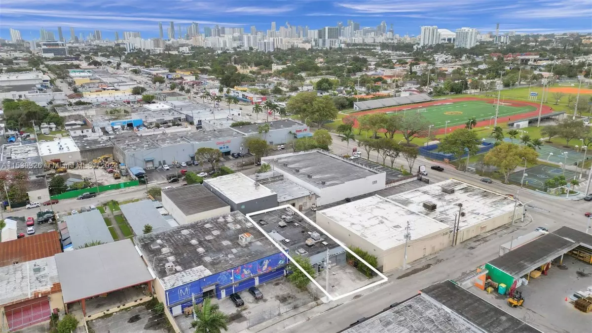 Miami, FL 33142,2047 NW 24th Ave