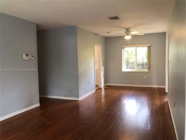 Miami, FL 33155,5960 SW 48th St