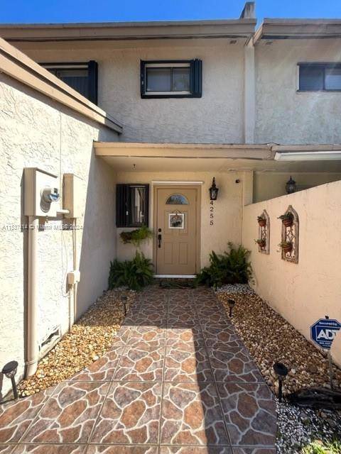 Davie, FL 33024,4255 NW 76th Ave #4255