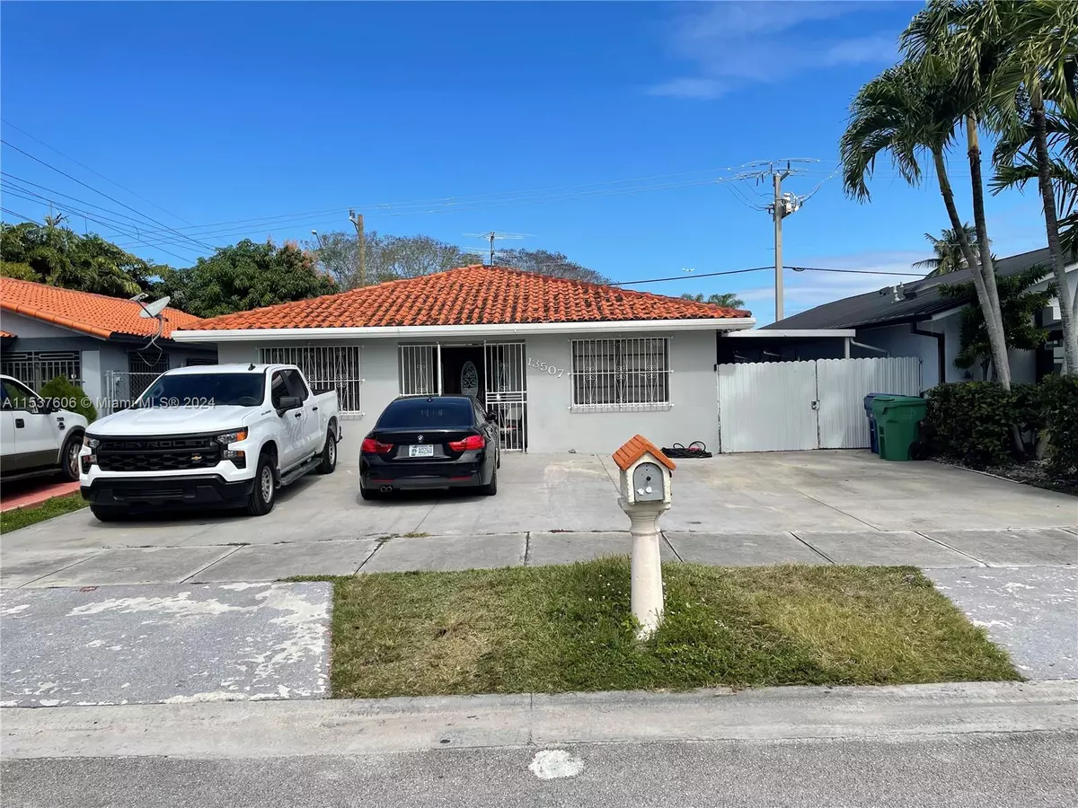 Miami, FL 33175,Address not disclosed