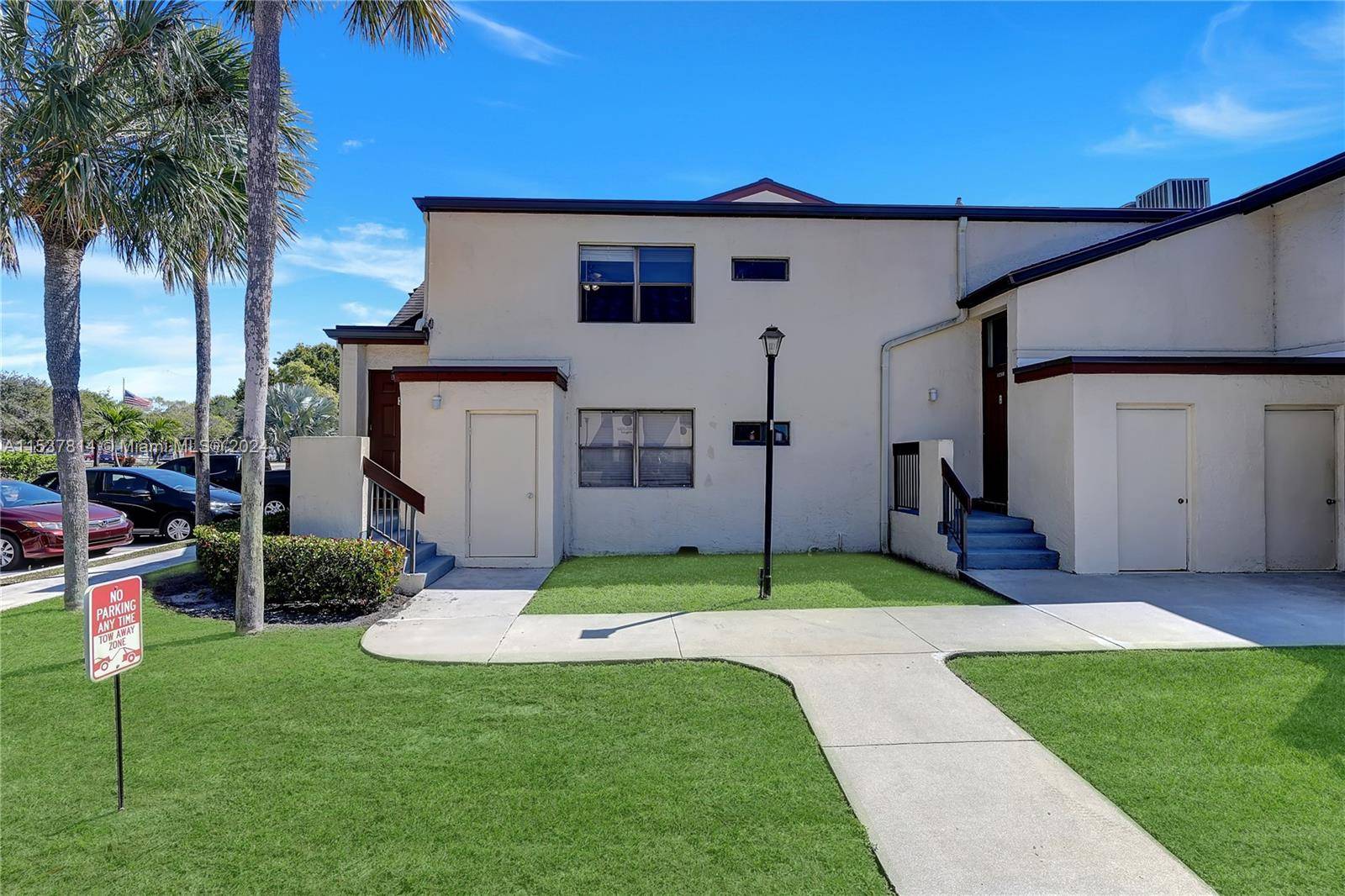 Pembroke Pines, FL 33026,11294 Taft St #11294