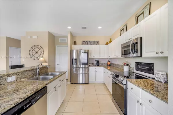 Homestead, FL 33033,2922 NE 1st Dr