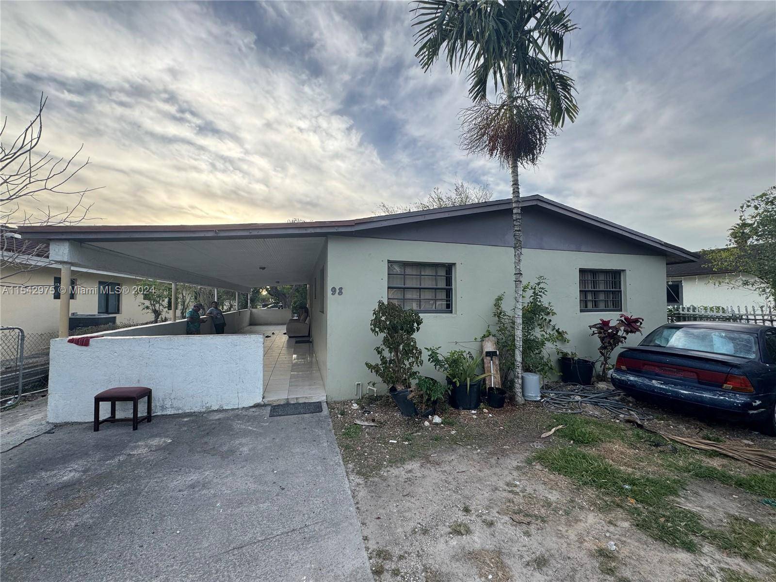 98 NW 4th Ave, Homestead, FL 33030