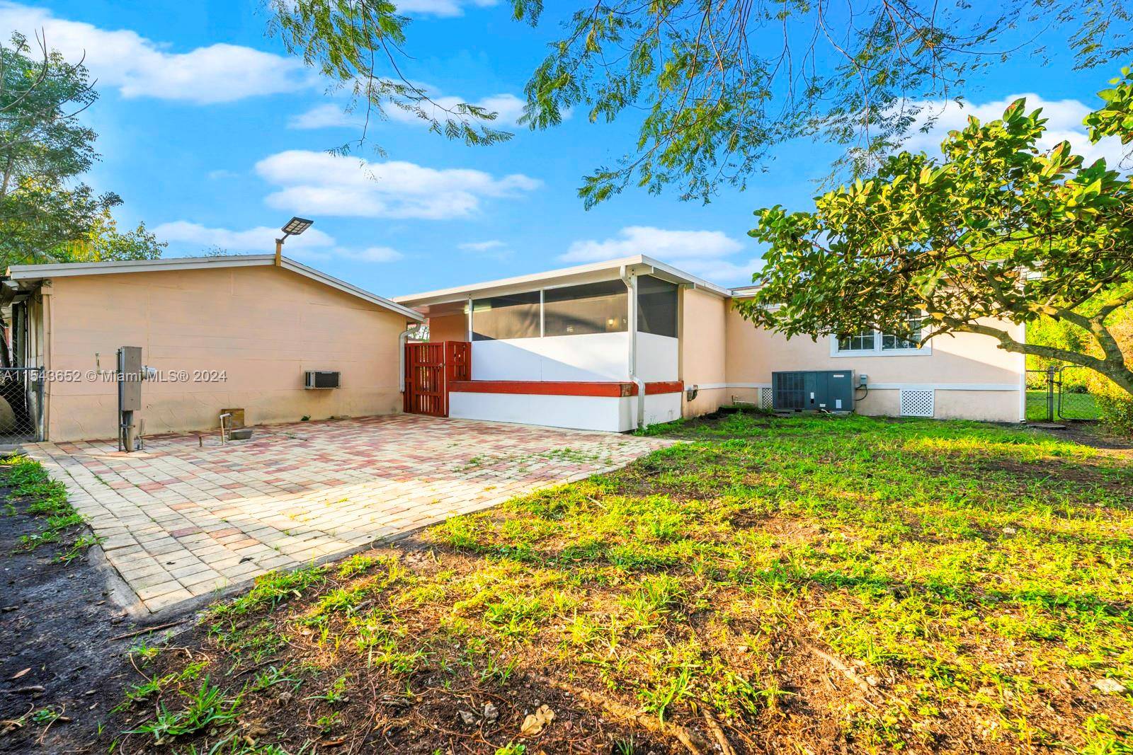 Miami, FL 33187,19800 SW 180 Ave Lot 121