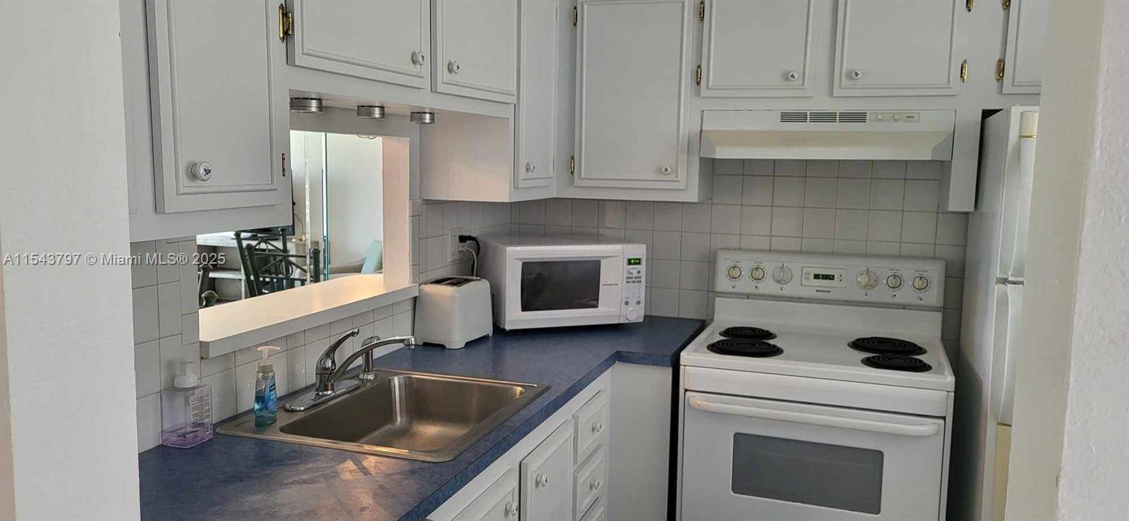Lauderdale Lakes, FL 33319,4700 NW 35th St #511