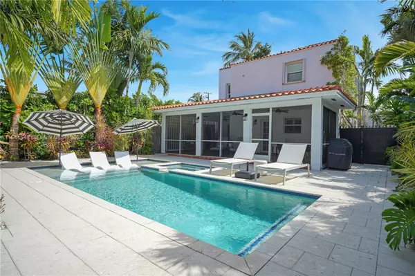 3478 Royal Palm Ave, Miami Beach, FL 33140