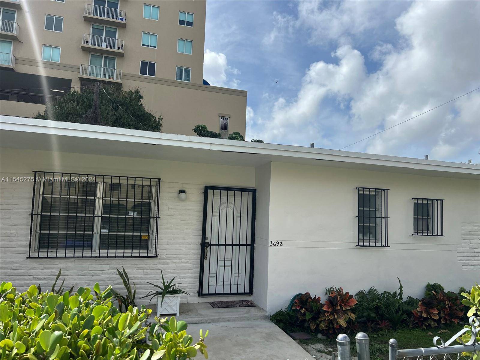 Miami, FL 33135,3690 SW 9th Ter