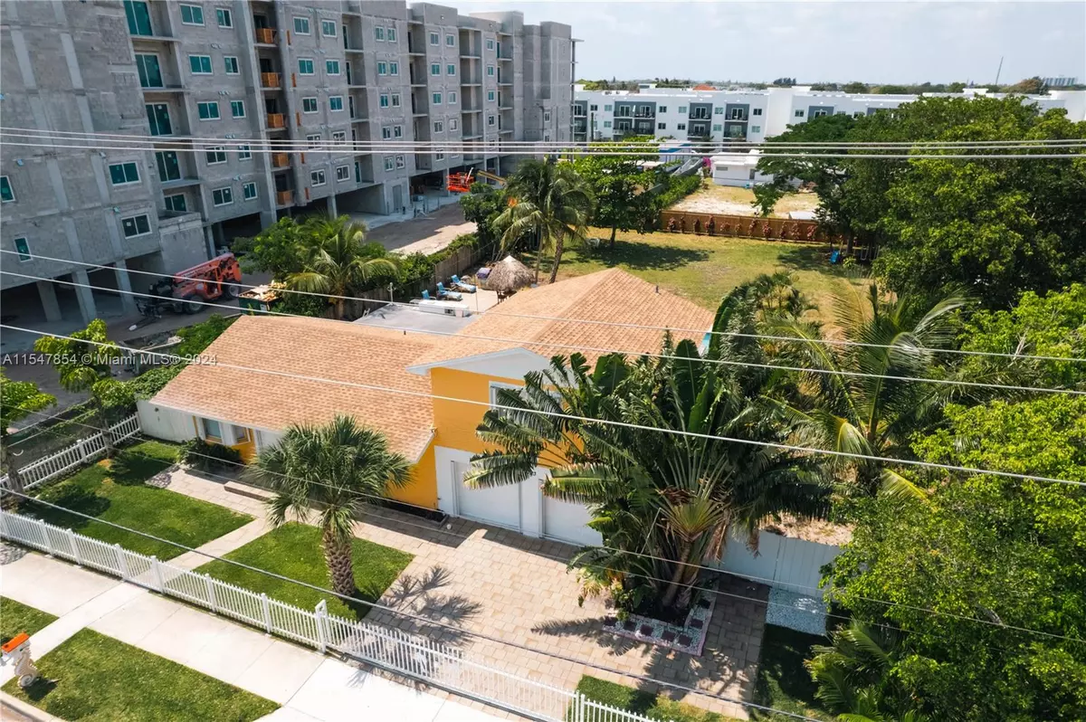 Lake Worth, FL 33460,1123 N 18th Ave N