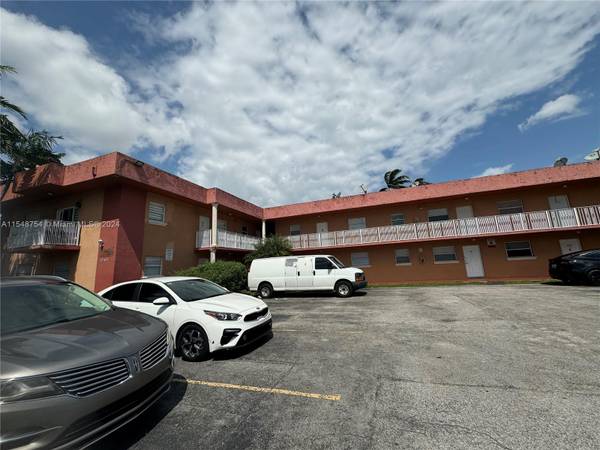 Hialeah, FL 33010,1245 W 24th St #217