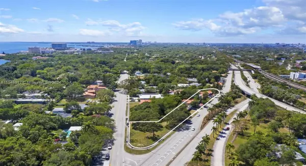 Miami, FL 33129,2900 S Miami Ave