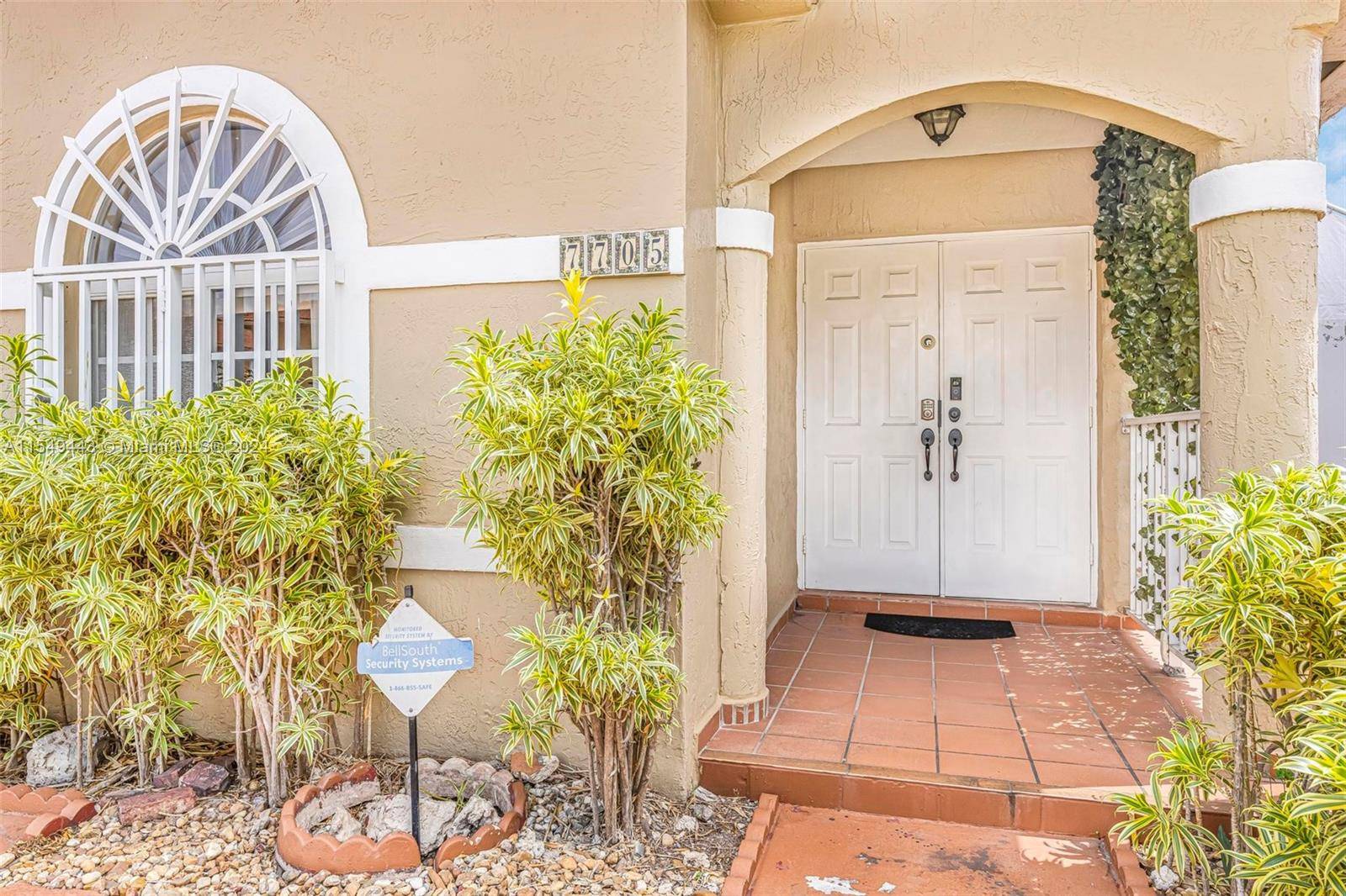 Hialeah, FL 33018,7705 W 34th Ln