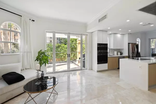 Aventura, FL 33160,18470 NE 30th Pl #18470