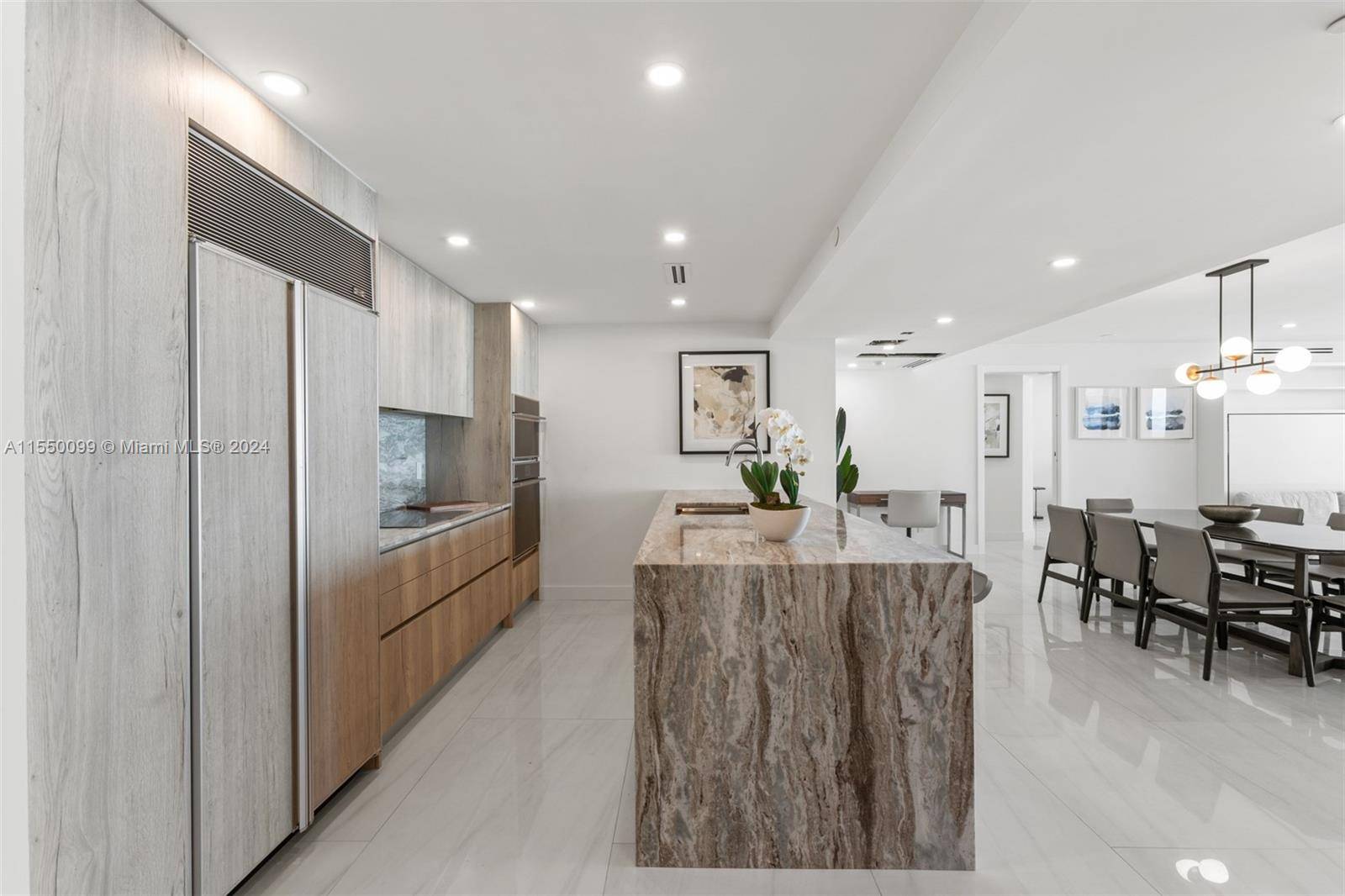 Miami Beach, FL 33139,1500 Ocean Dr #1003
