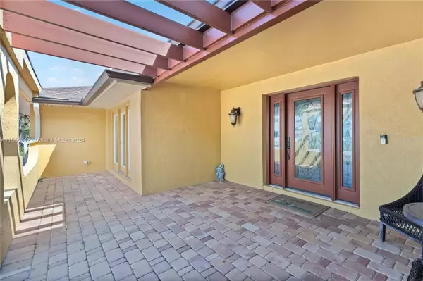 Merritt Island, FL 32952,490 Milford Point Dr