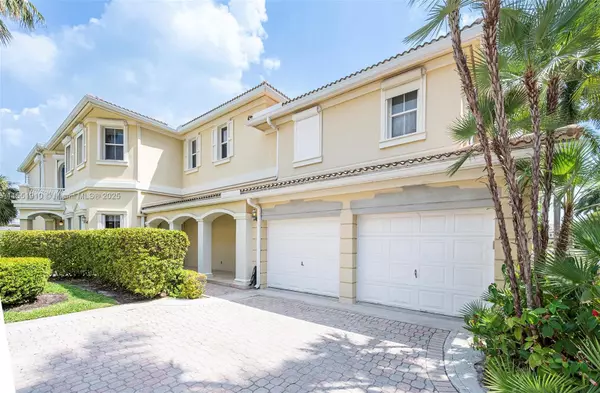 Aventura, FL 33180,3733 NE 214th St #31