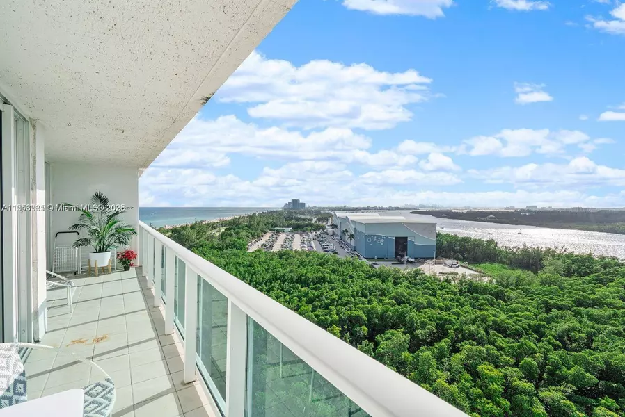 100 Bayview Dr #1418, Sunny Isles Beach, FL 33160