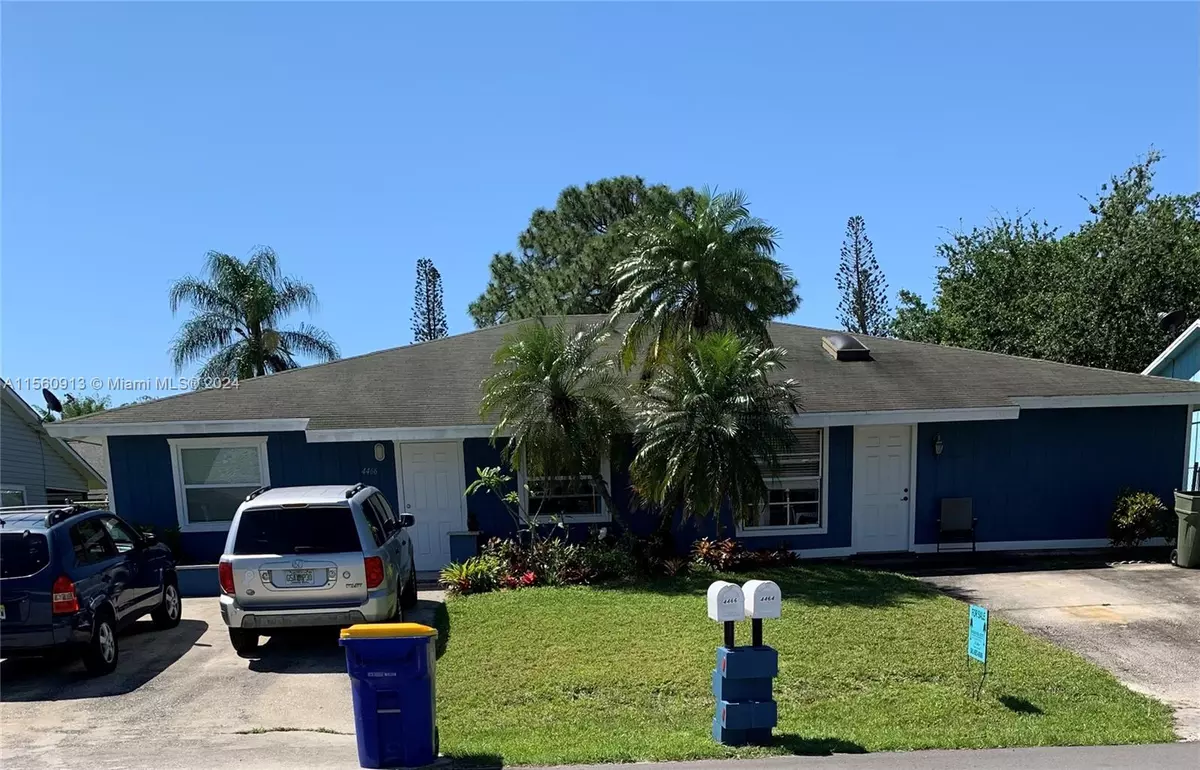 Stuart, FL 34997,4464 SE Village Rd