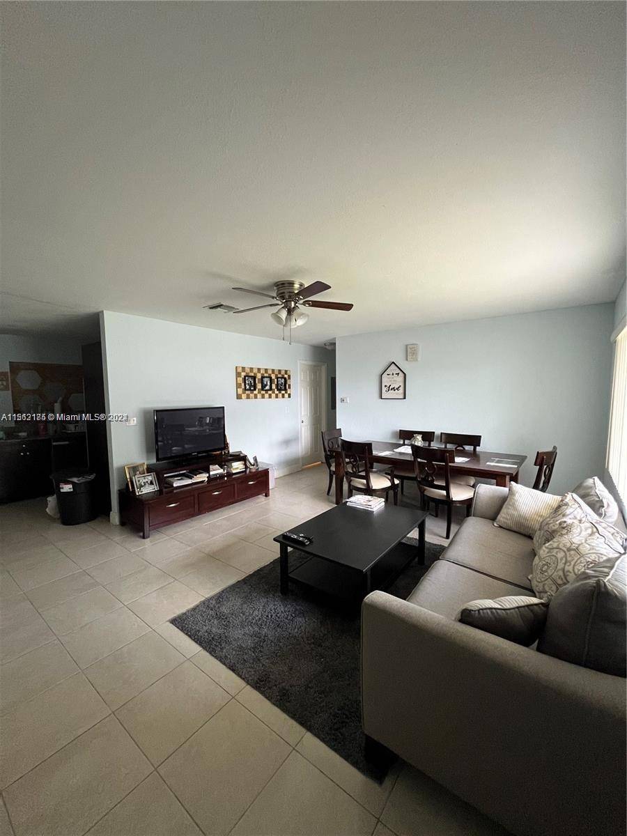 Lauderhill, FL 33311,3190 NW 5th Ct