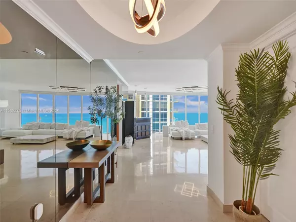 Sunny Isles Beach, FL 33160,17555 Collins Ave #1608