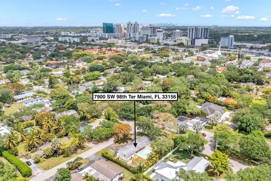 7900 SW 98th Ter, Miami, FL 33156