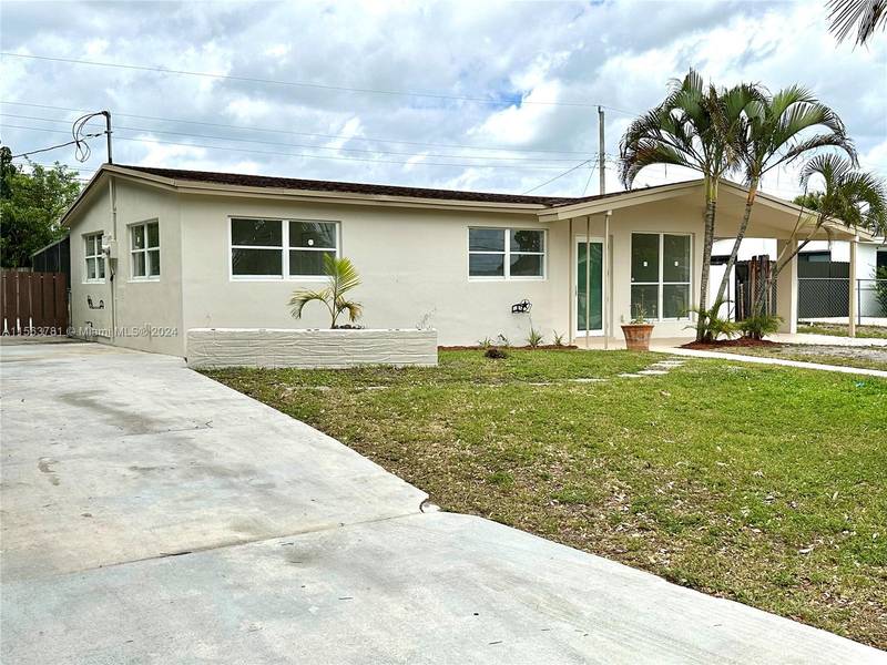 1320 N 67th Ter, Hollywood, FL 33024