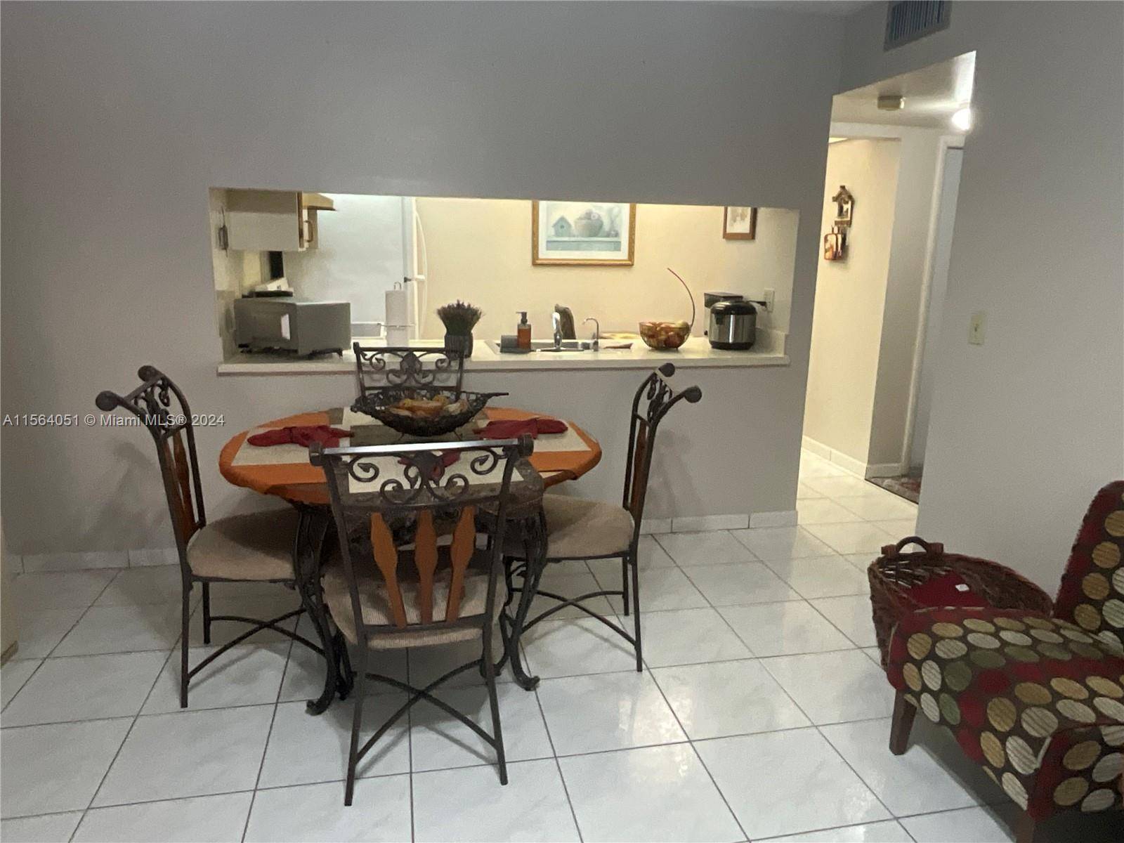 Hialeah, FL 33016,6385 W 27th Ave #23-3
