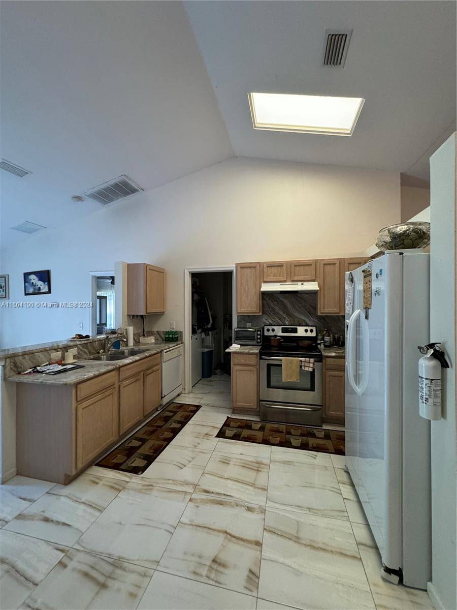 Port St. Lucie, FL 34986,5214 NW Mulga Ct