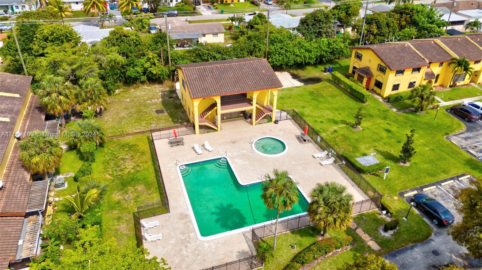 Lauderdale Lakes, FL 33313,2645 NW 47th Ter #303