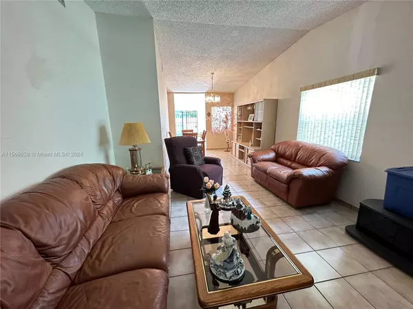 Miami, FL 33175,1600 SW 124th Pl #0