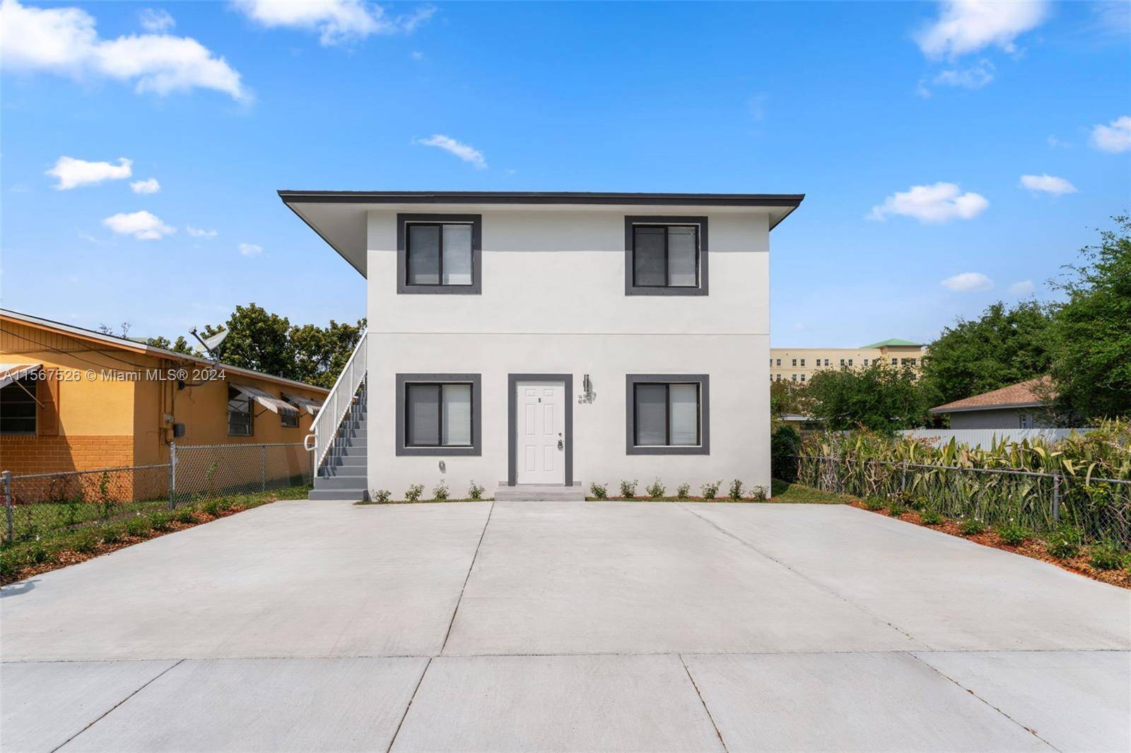 2257 NW 51st Ter, Miami, FL 33142