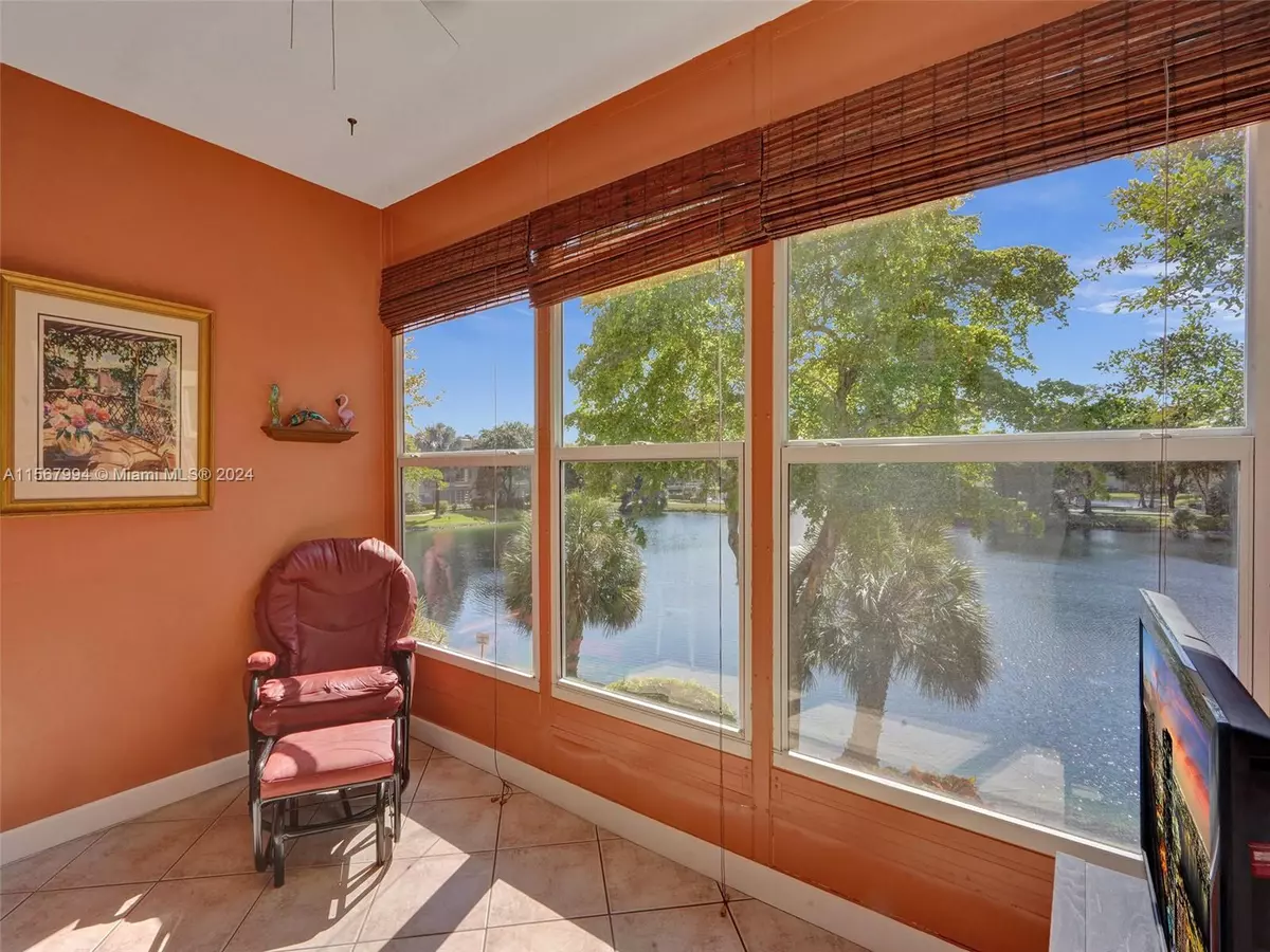 Lauderdale Lakes, FL 33319,3531 NW 50th Ave #506