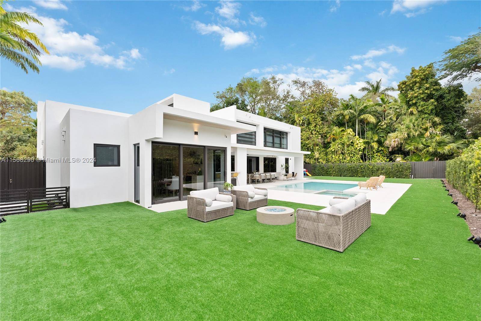 Miami, FL 33143,7701 SW 50th Ct