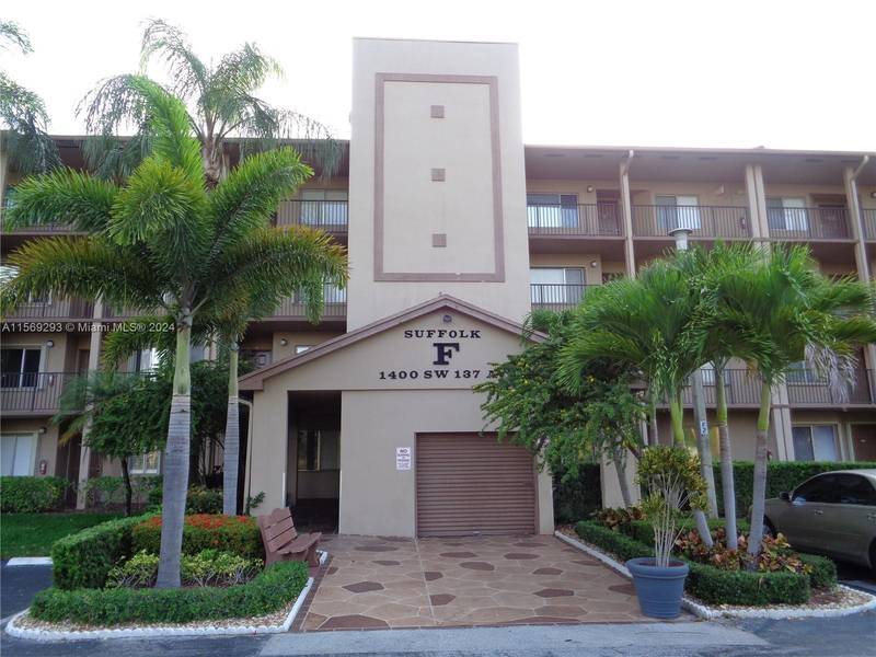 1400 SW 137th Ave #405F, Pembroke Pines, FL 33027