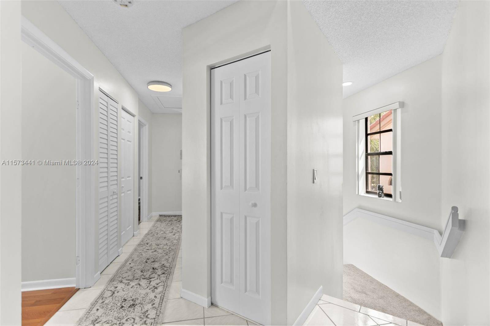 Boynton Beach, FL 33437,5188 Europa Dr #I