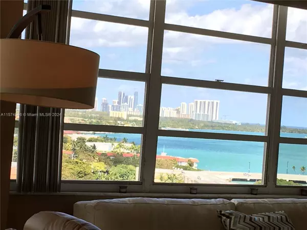 11930 N Bayshore Dr #1409,  North Miami,  FL 33181